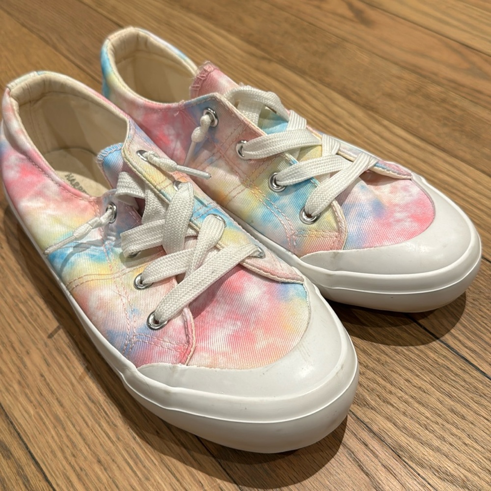 Harper Canyon Tie Dye Sneakers Size 4